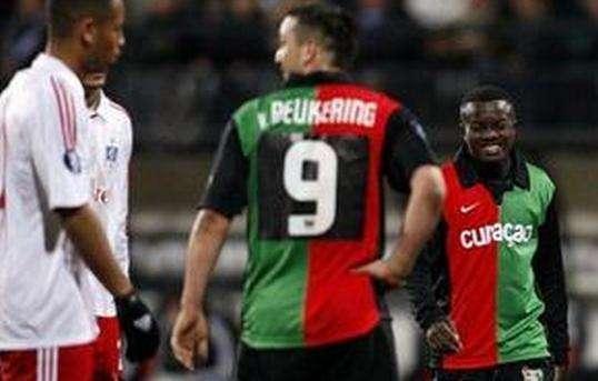 内取得的成 内取得的成